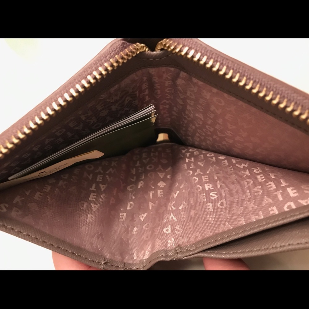Kate Spade wallet (new) - Picture 5 of 7